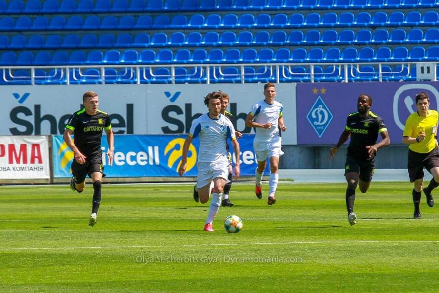 莫德里奇 · AC米兰 赛事资料图
